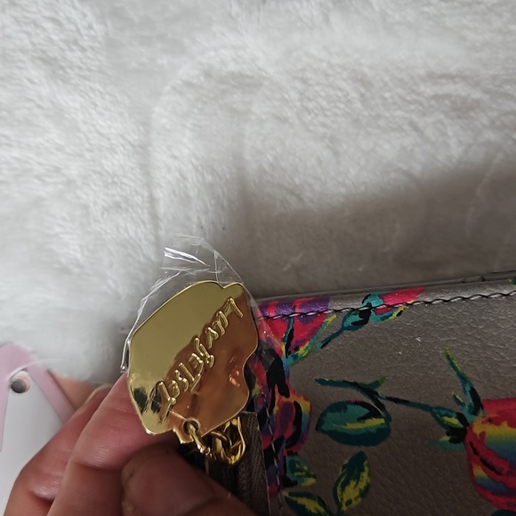 BETSEY JOHNSON Wallet - Picture 5 of 10